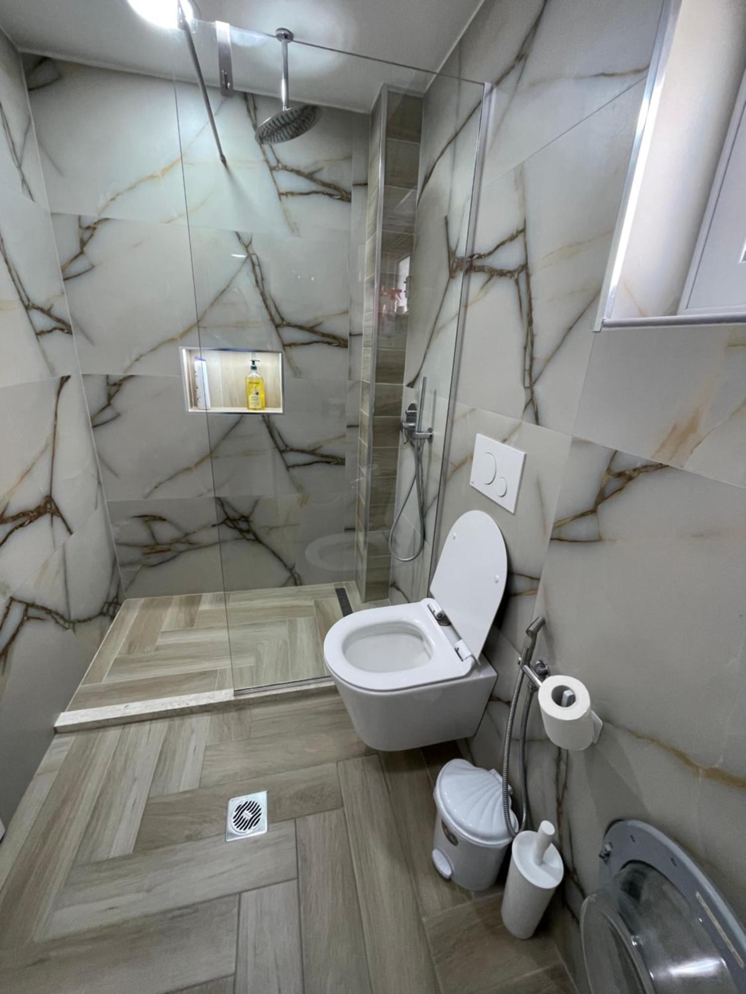 Saranda Apartment Brajan エクステリア 写真