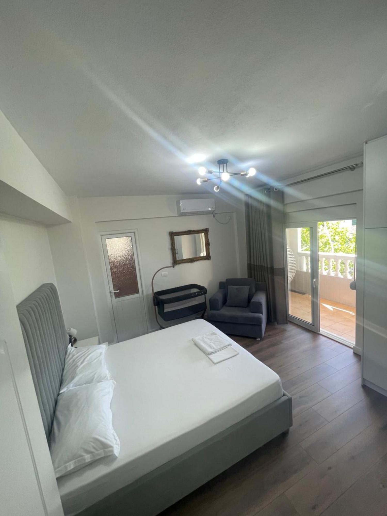 Saranda Apartment Brajan エクステリア 写真