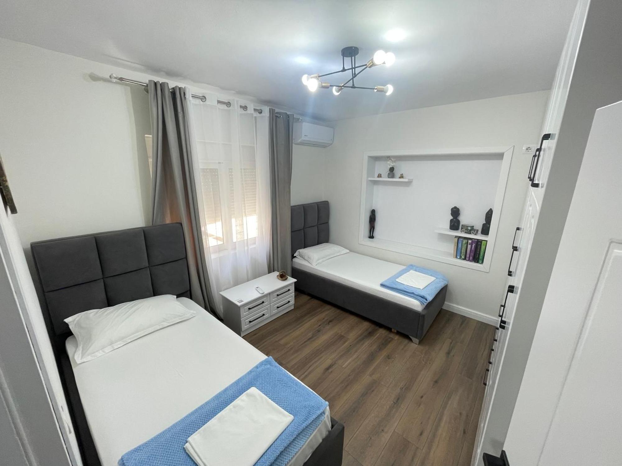 Saranda Apartment Brajan エクステリア 写真