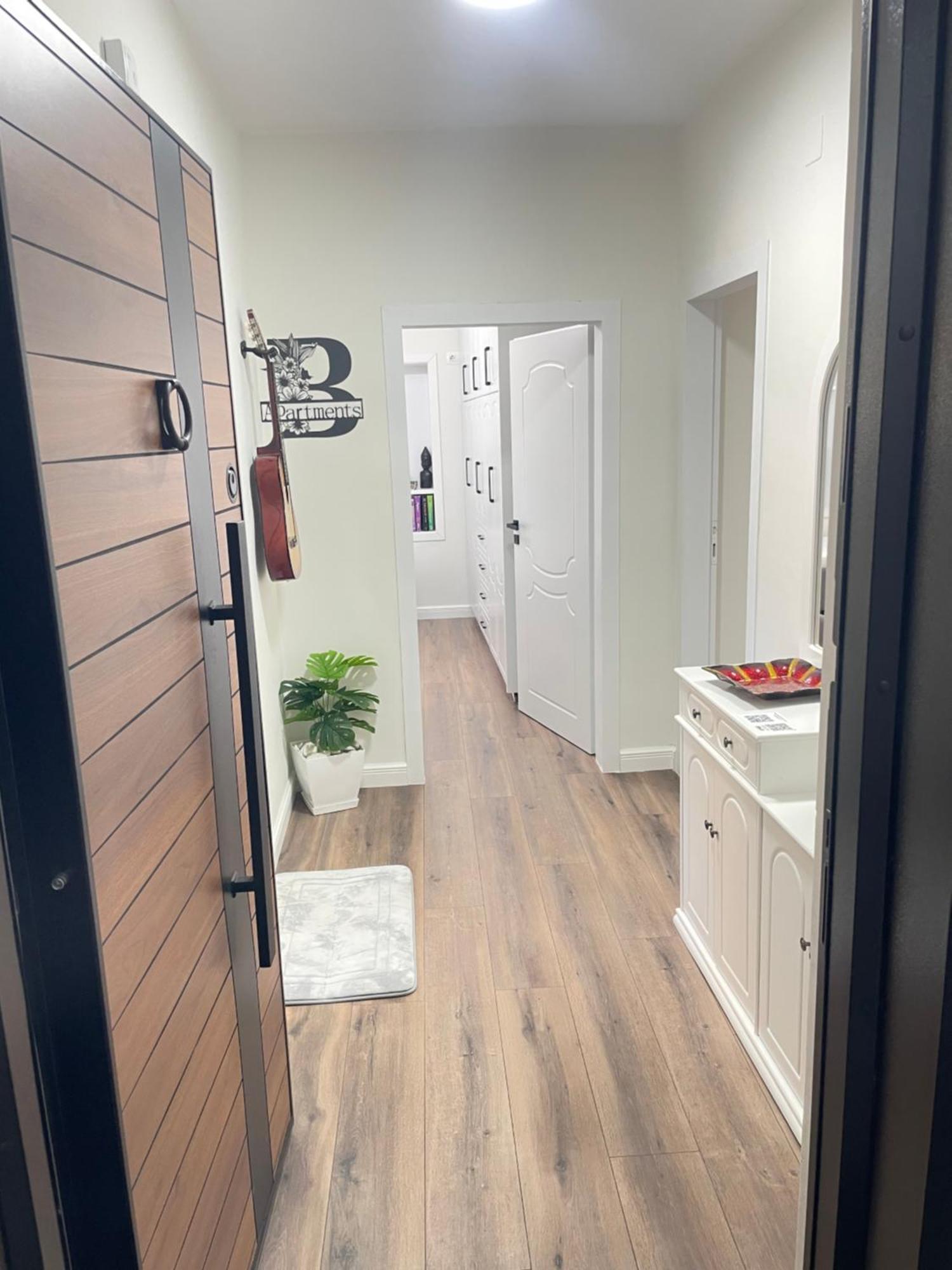 Saranda Apartment Brajan エクステリア 写真